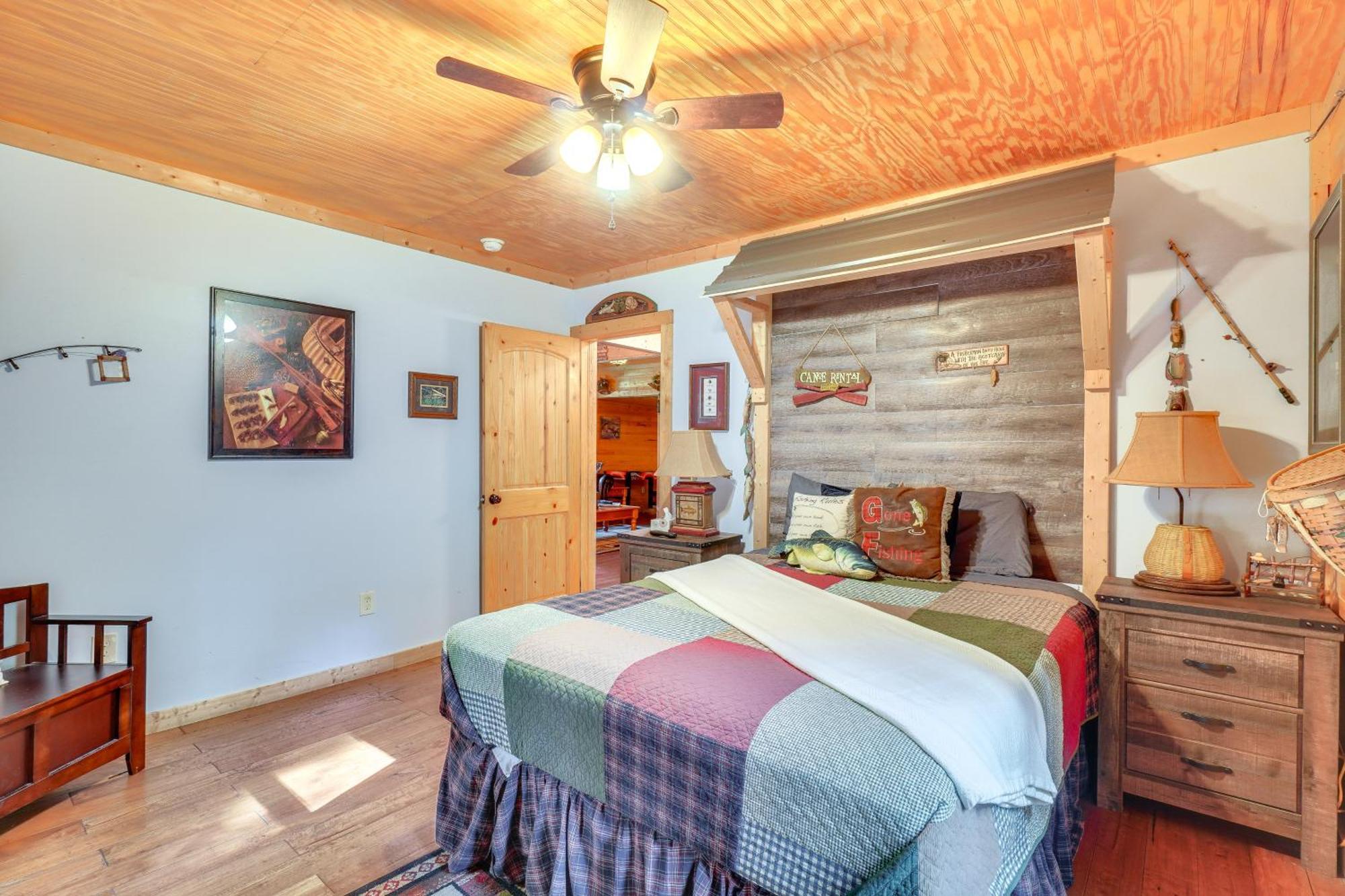 Just Fur Relaxin Sevierville Cabin With Hot Tub! Bagian luar foto